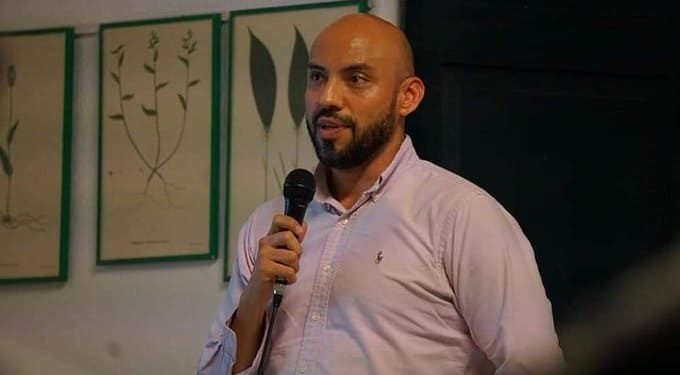 Jorge Palomino renuncia al Partido Alianza Verde y enfrenta acusaciones de inhabilidad