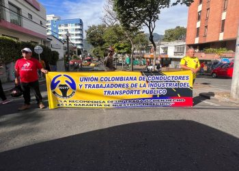Protesta masiva en Ibagué exige soluciones al Alcalde y amenaza con paro cívico