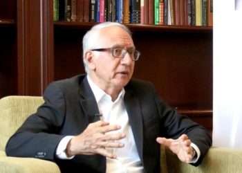 Ministro de Salud Jaramillo le abrieron investigación por escasez de medicamentos