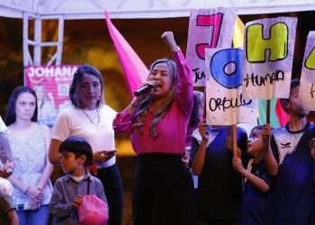 CNE ratifica la candidatura de Johana Aranda y descarta doble militancia