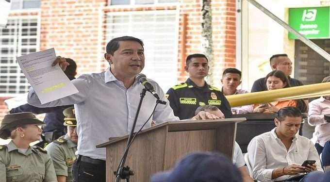 ¡No existe Clan del Golfo en Ibagué!; Hurtado en respuesta a periodistas y candidatos