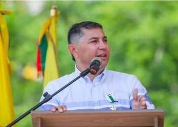 Andrés Hurtado y su «Caza» de Elefantes Blancos