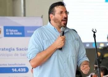 Pierre García vinculado a millonario soborno en el DPS