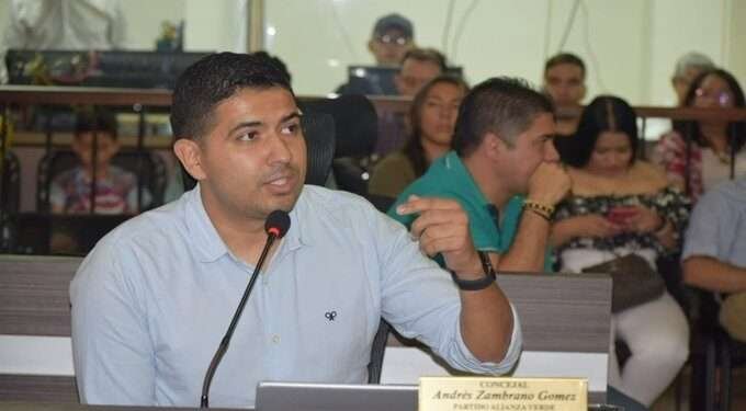 Zambrano insta a la urgente liquidación del convenio con INFOTIC