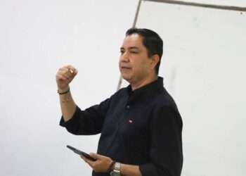 Gerente del SETP, César Yáñez evalúa convenio con INFOTIC