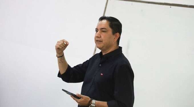 Gerente del SETP, César Yáñez evalúa convenio con INFOTIC