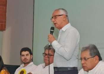 MinSalud propone reforma tributaria para financiar reforma a la salud