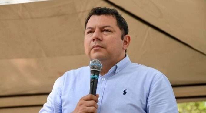 Procuraduría destituye e inhabilita al exalcalde y extesorero de Purificación