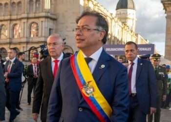 Gustavo Petro Nominado al Nobel de Paz