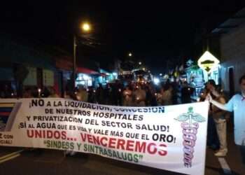 Empleados del hospital de Cajamarca podrían recibir sueldo