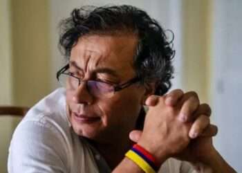 Reforma a la Salud se hunde en el congreso golpea al Gobierno Petro