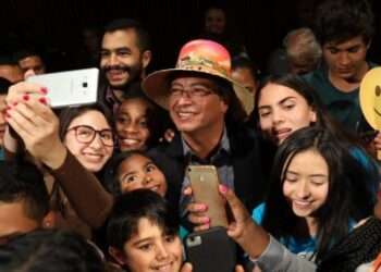 Gobierno Petro destaca avance en ejecución presupuestaria con énfasis en Educación