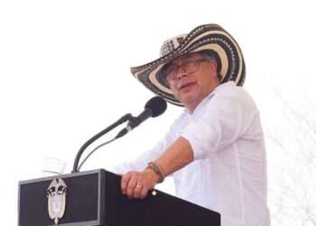 Gobierno Petro envĆa al congreso nueva Reforma a la Salud