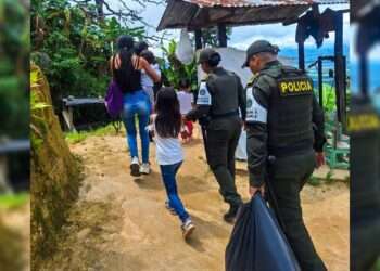 Policia rescata a madre y sus hijas tras ser victimas de violencia familiar