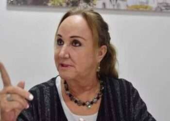 “No vengamos a hablar bobadas aquí”: Olga B defiende al presidente Petro