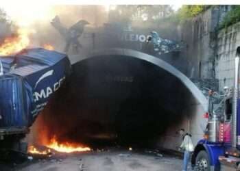 Familias de fallecidos en accidente de La Línea enfrentan angustiosa espera en Ibagué