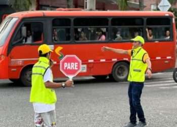 Ibagué Sustituye a los “Paleteros” por Agentes de Tránsito para Mejorar la Movilidad