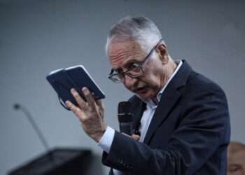 Nueva Reforma a la Salud en Colombia No Superará los 50 Artículos, Afirma Minsalud