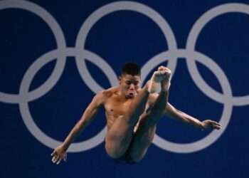 Luis Felipe Uribe, Esperanza Olímpica de Colombia, Clasifica a Semifinales en Trampolín