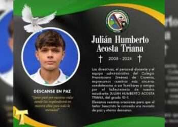 Despedida a Julián Acosta, joven fallecido en trágico accidente en la vía Alvarado