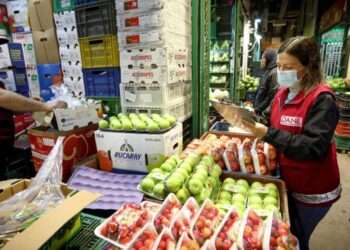 Inflación de agosto se mantiene en 0 %: Petro llama a reducir tasas de interés