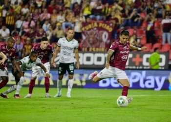 Tolima rescata empate 1-1 ante Deportivo Cali con diez jugadores