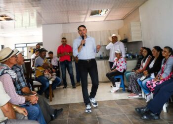 Andrés Hurtado advierte sobre abandono de municipios en Tolima