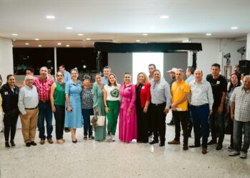 Empresarios y gobierno local apadrinan escuelas rurales en Ibagué