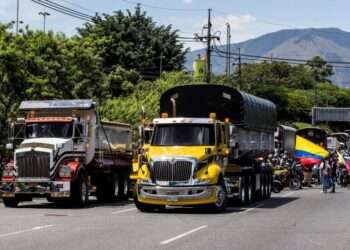 Colombia paralizada: el paro camionero entra en su tercer día sin acuerdo