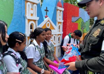 Policía Nacional lanza operativo especial para proteger a niños y adolescentes en Halloween