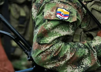 Disidencias de ‘Iván Mordisco’ ponen en duda cese al fuego y amenazan la COP16 en Cali