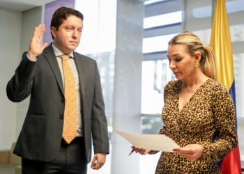 Marco Emilio Hincapié asume liderazgo en la Superintendencia Nacional de Vigilancia y Seguridad Privada