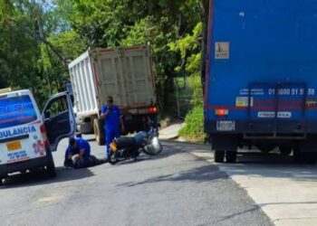 Menor arrollado por ambulancia en la vía al Totumo se encuentra en estado crítico