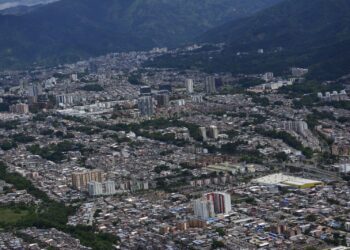 IbaguƩ alcanza la tasa de desempleo mƔs baja en 17 aƱos: 11.2%