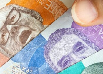 Inflación anual baja al 5,20% en noviembre, la menor en dos años