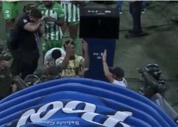 Dimayor sanciona a Luis Marquínez por gesto ofensivo en la final contra Tolima