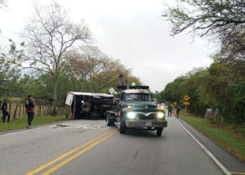Accidente vial en la ruta Alvarado-Ibagué deja paso restringido a un carril