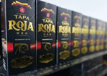 Corte Constitucional permite libre circulación de aguardientes en Colombia