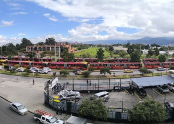 Bloqueos en la Av. Caracas colapsan movilidad y afectan rutas de TransMilenio