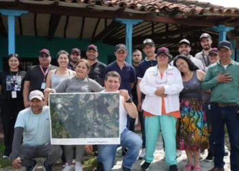 Petro entrega tierras de āEl Mexicanoā a campesinos en Tolima