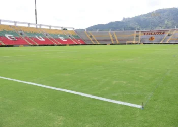 Incidentes de seguridad en partido Tolima vs. América dejan un herido y sanciones