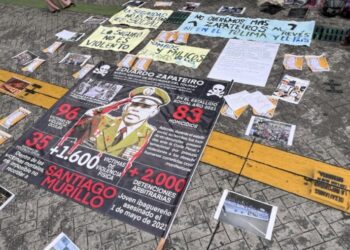 Plantón pacĆfico de organizaciones sociales en rechazo al General en retiro Zapateiro en el Tolima