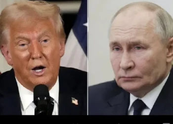 Trump y Putin acuerdan iniciar negociaciones para poner fin a la guerra en Ucrania