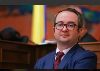 Procuraduría pide condena contra Ciro Ramírez por corrupción