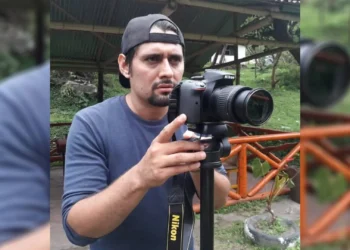 “Relatos Sonoros” de Edwin Mauricio González, nominado a premios nacionales de periodismo