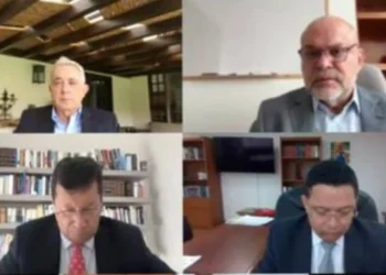 Mancuso declara en juicio contra Uribe y niega sobornos a ‘el Tuso’ Sierra