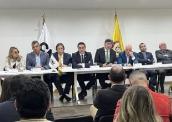 Tensión en el CNE: Progresistas y la reconfiguración política en riesgo