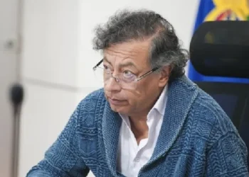 Petro se pronuncia sobre aranceles de Trump y ve oportunidad para Colombia
