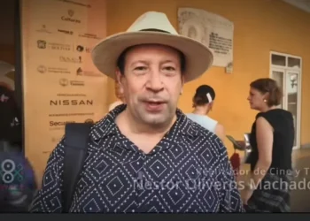 NƩstor Oliveros celebra desde casa los triunfos en los India Catalina