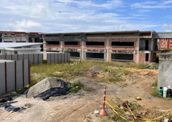 Megacolegio de Arboleda Campestre sigue en el abandono: obra inconclusa tras casi una década de promesas